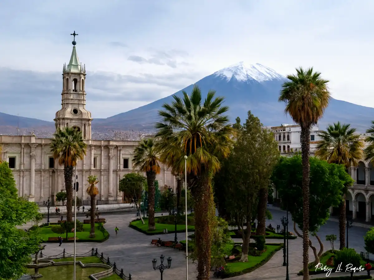 Vista de la plaza de armas de arequipa