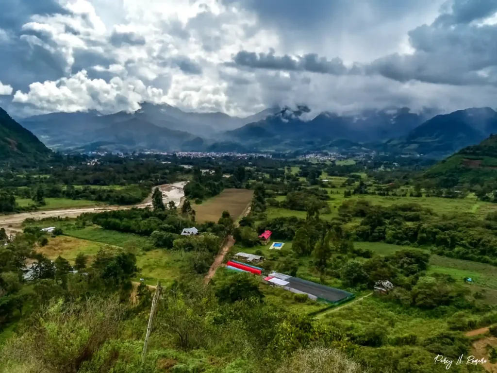 Vista area de Oxapampa, uno de los lugares turísticos de Oxapampa