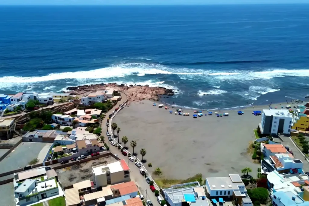 Playas de Mollendo en la región Arequipa