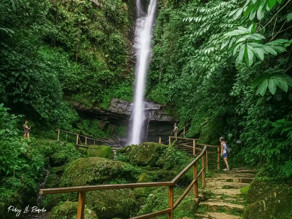 Catarata de Gocta, paisaje de la selva peruana